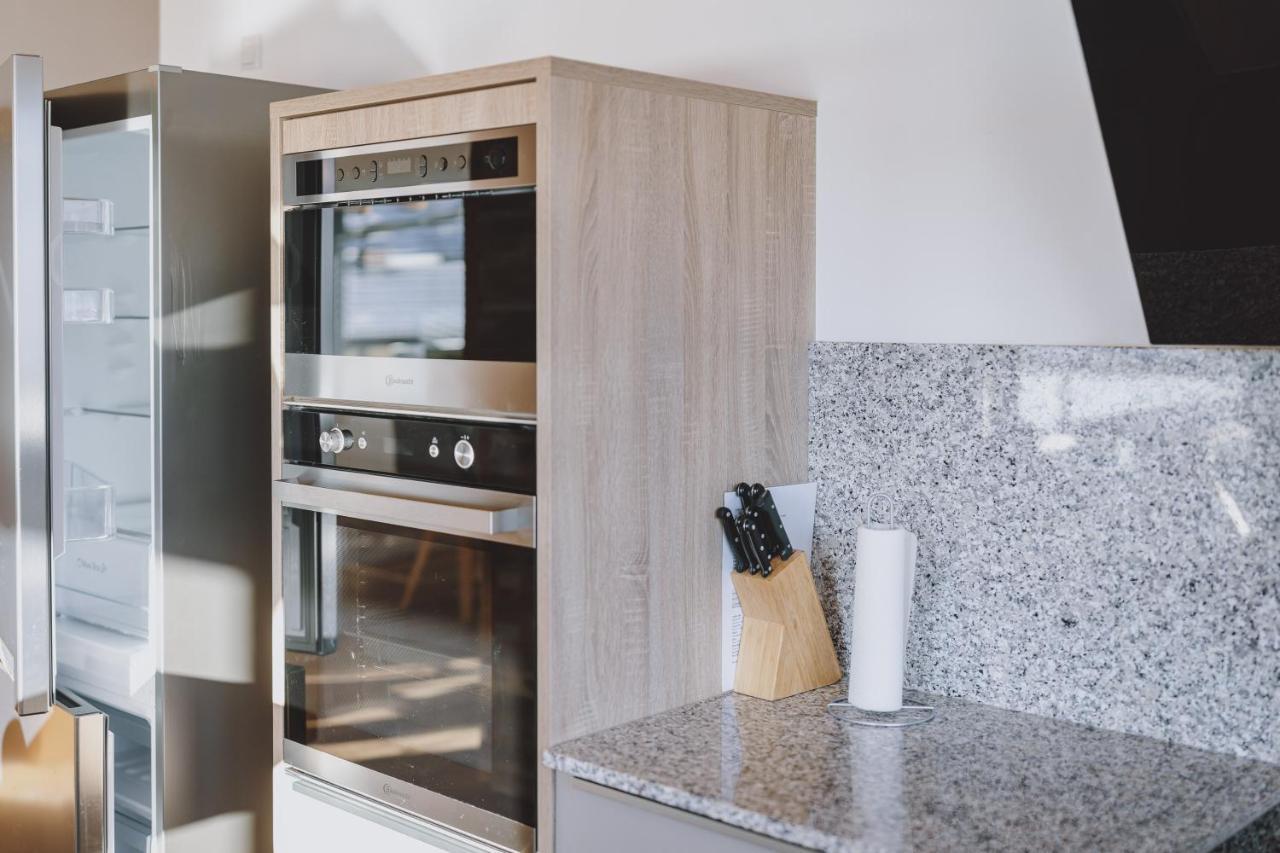 Sulzer By We Rent, Summercard Included Apartment