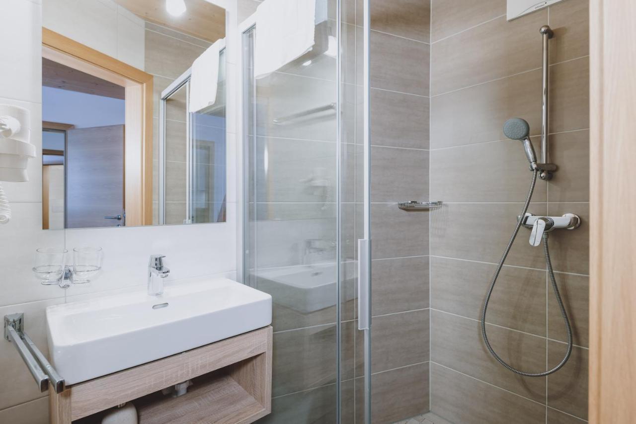 Sulzer By We Rent, Summercard Included Apartment *