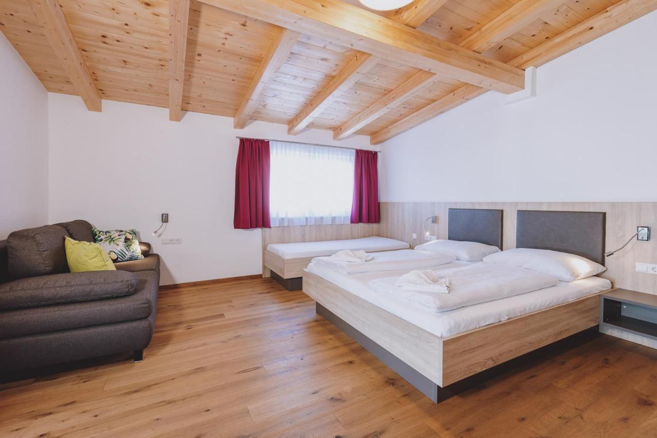 Sulzer By We Rent, Summercard Included Apartment