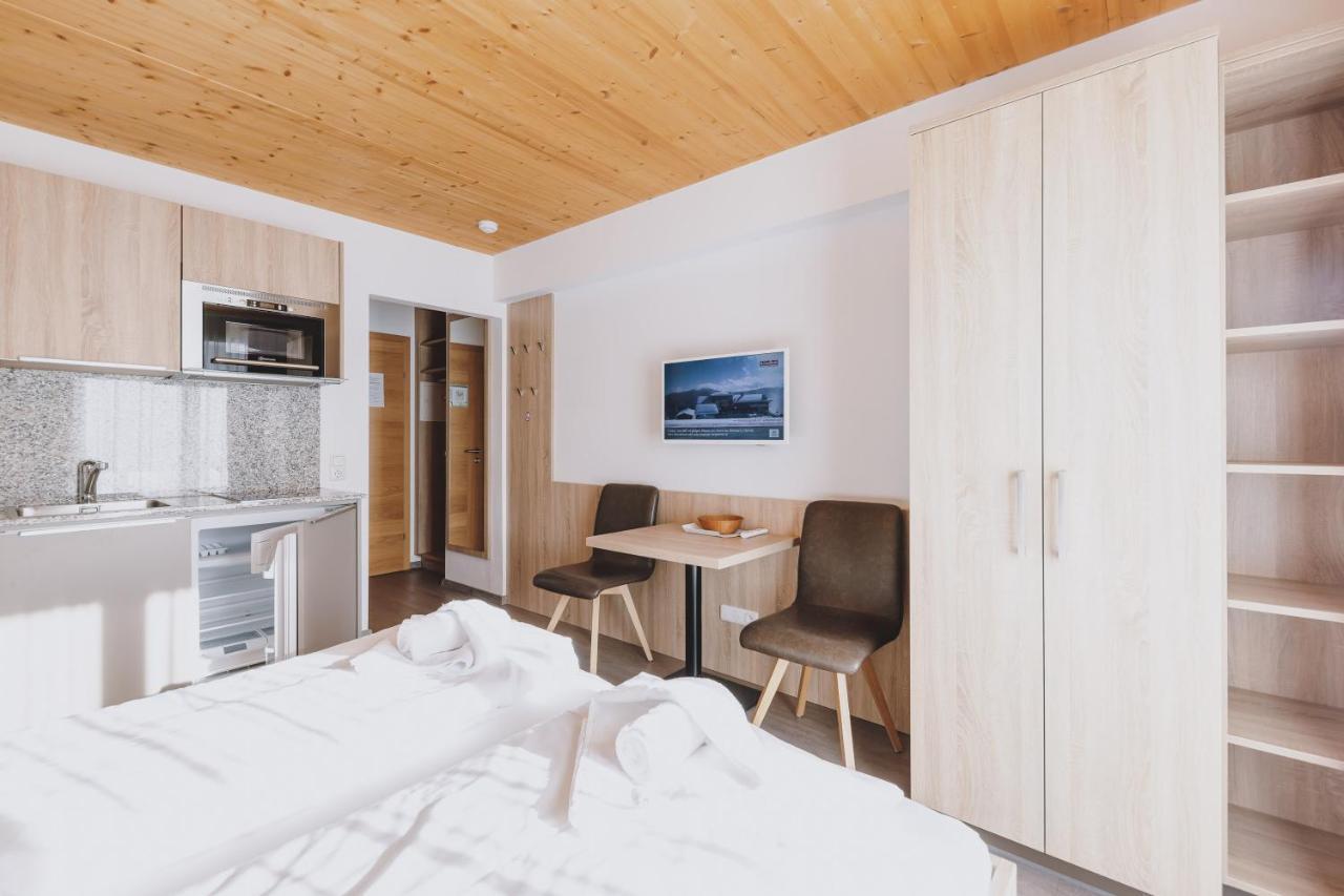 Sulzer By We Rent, Summercard Included Apartment *