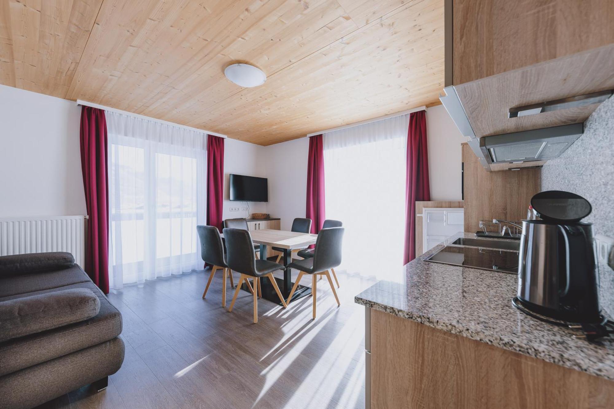 Sulzer By We Rent, Summercard Included Apartment Zell am See